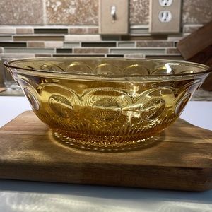 Vintage Amber (yellow) Depression Glass Bowl